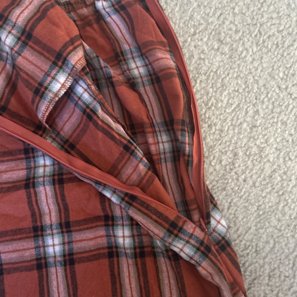 Red Pattern Dress - Picture 2 of 2